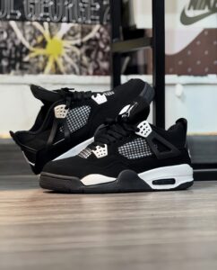 Nike air jordan retro 4 "white thunder"
