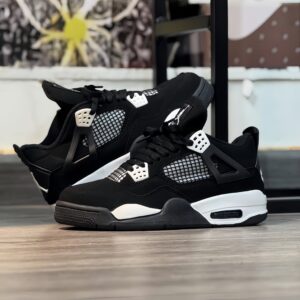 Nike air jordan retro 4 "white thunder"