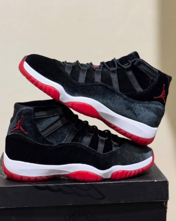 Nike air jordan retro 11 "bred velvet" - Imagen 2