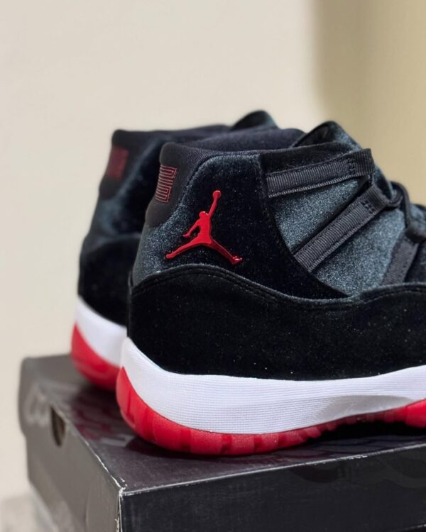 Nike air jordan retro 11 "bred velvet" - Imagen 4