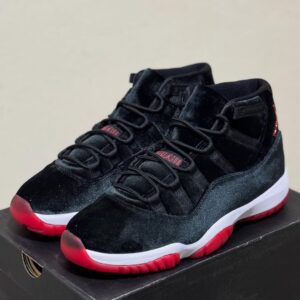 Nike air jordan retro 11 "bred velvet"