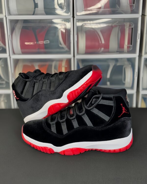 Nike air jordan retro 11 "bred velvet"