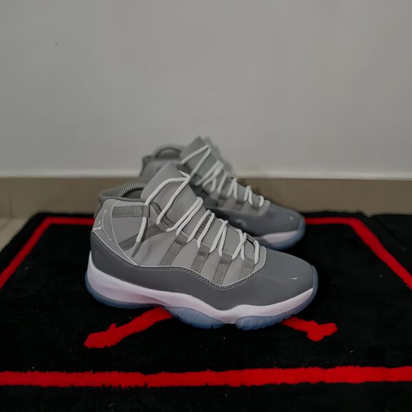 Nike air jordan retro 11 "cool grey"
