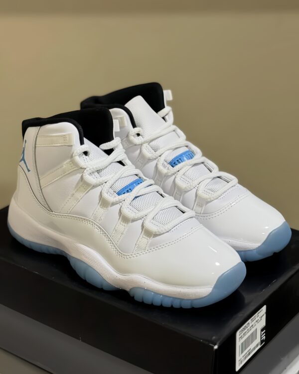 Nike air jordan retro 11 "legend blue"