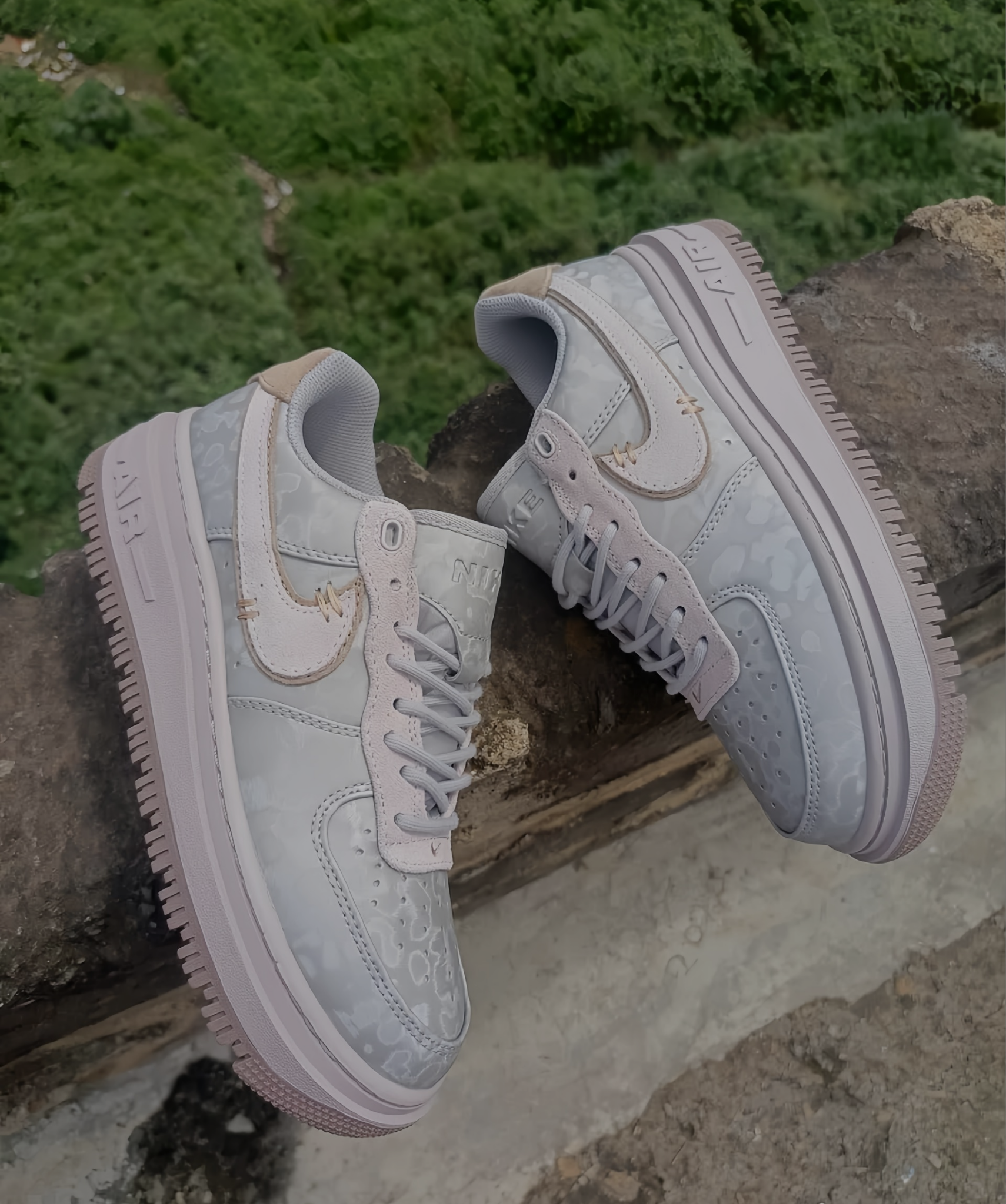 Nike air force 1 luxe "provence purpure"