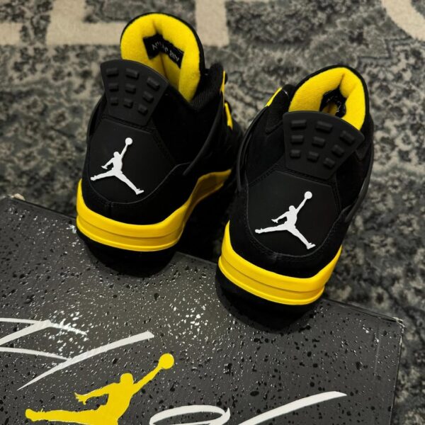 Nike air jordan retro 4 "thunder" - Imagen 2