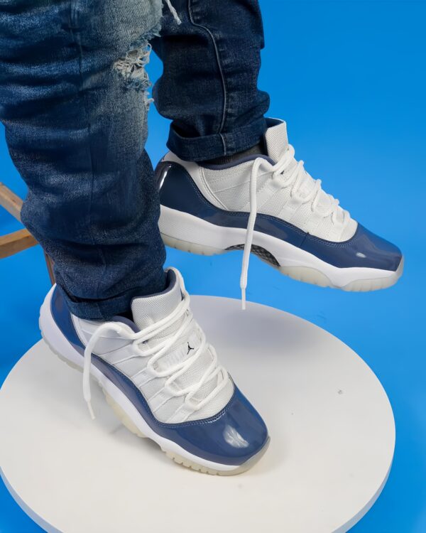 Nike air jordan retro 11 low "diffused blue"
