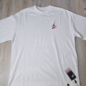 Remera Nike x Jordan (oversize)