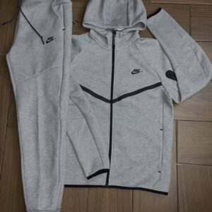 Nike tech fleece