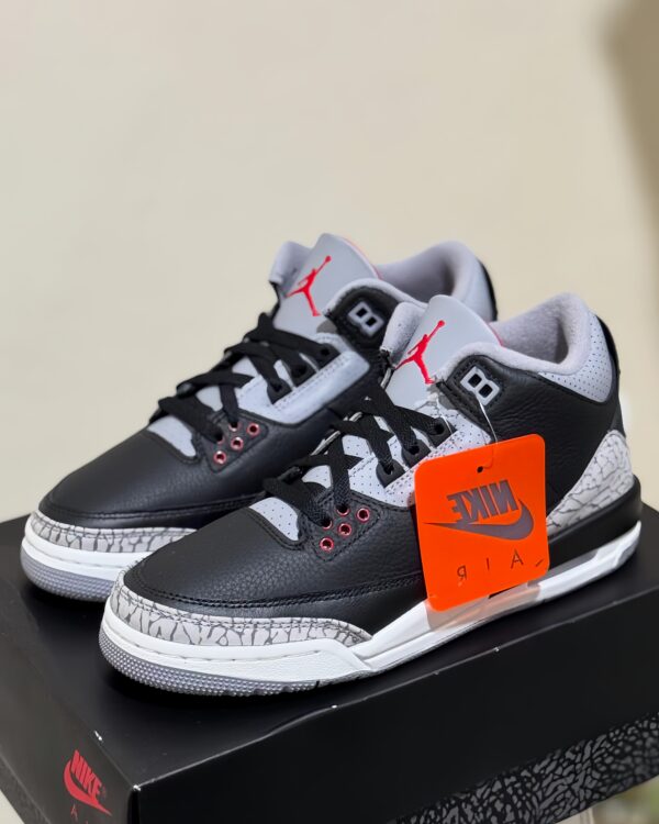 Nike air jordan retro 3 "black cement"