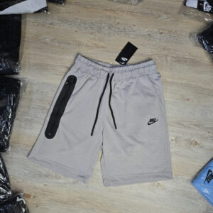 Short nike "tech"