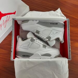 Nike air jordan retro 4 "white oreo"