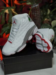Nike air jordan retro 13 "wolf grey"