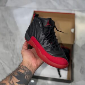 Nike air jordan retro 12 "black varsity red"