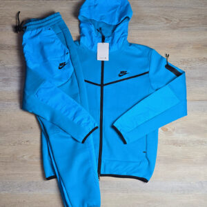 Nike tech fleece