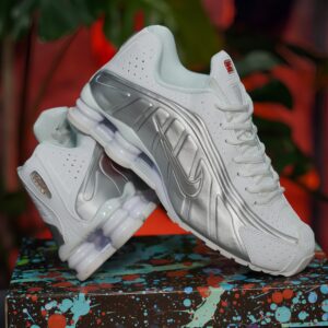 Nike shox r4