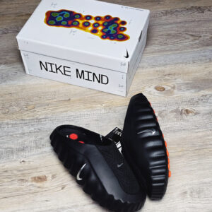 Nike mind 001