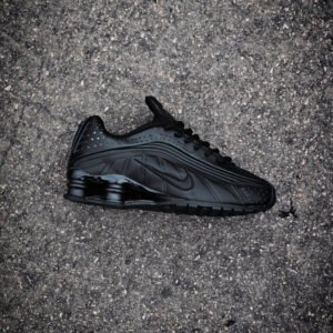 Nike shox r4