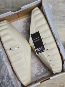 Nike mind 001