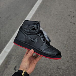 Nike air jordan retro 1 high "space red"